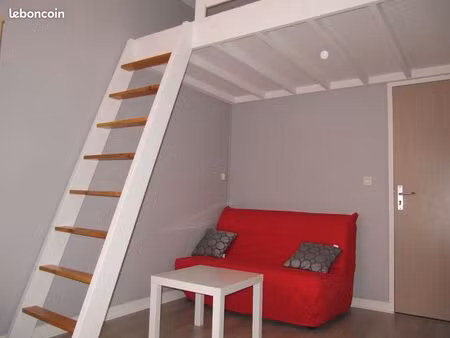 studio meublé - 150 m plage