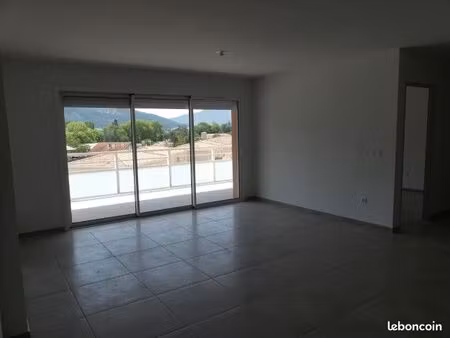 3 pièces 67 m2