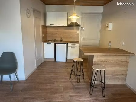 loue studio neuf idéalement situé