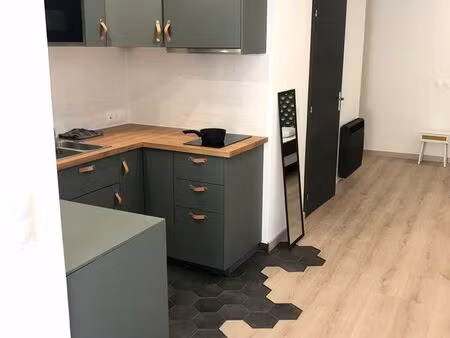 appartement meublé  1 pièce entièrement équipé  de 37.5m² quartier boutonnet