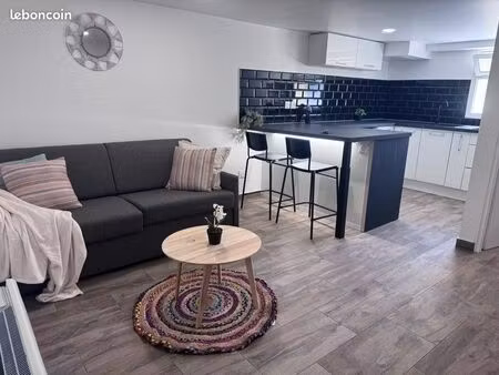 studio cosy rénové - premiere location