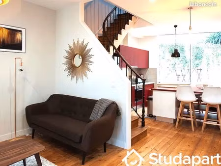 chambre 1 pièce 12 m²