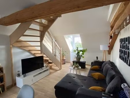 bel appartement mansardé