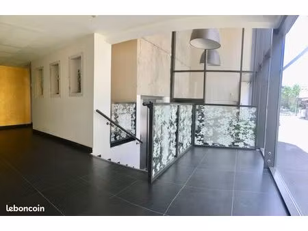 centreville chambery - location de 2 chambres