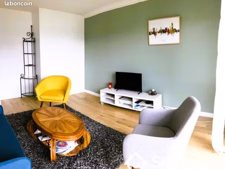 chambre 1 pièce 12 m²