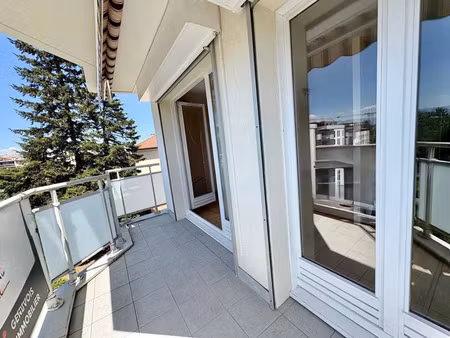vente appartement 3 pièces 61 m² ville-la-grand (74100)