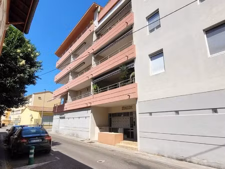 appartement dans résidence calme - 3 pièces - 61.66 m²