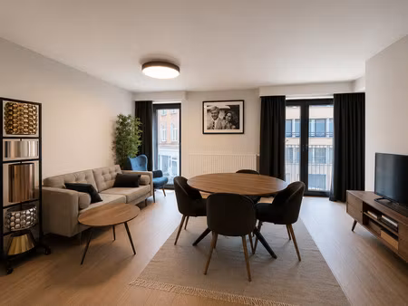 appartement à louer à etterbeek € 1.400 (lpnmt) - latour & petit bxl location | zimmo