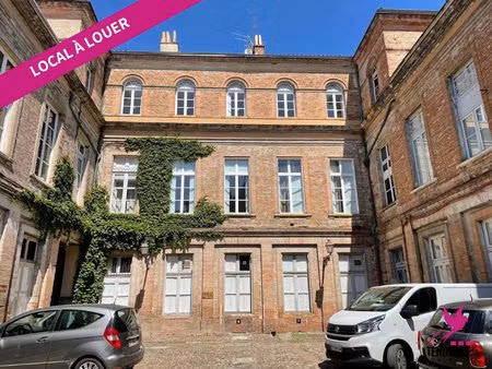 superbe local de 270 m²
