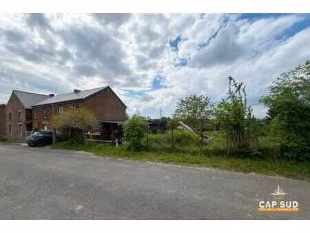terrain à bâtir en pleine campagne