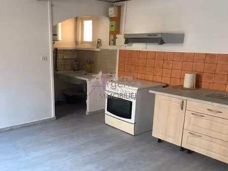 a louer à beaucaire maison 2 pièces de 44.14 m2