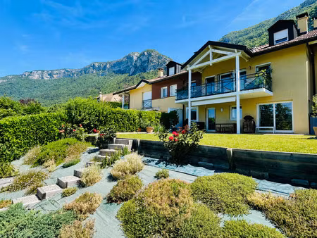 appartement à vendre à veyrier-du-lac (74290) - haute-savoie