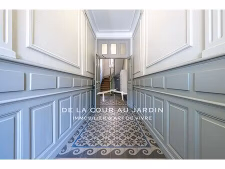 appartement traversant aux volumes généreux