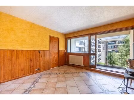 appartement de 4 pièces de 80 m² aux mureaux