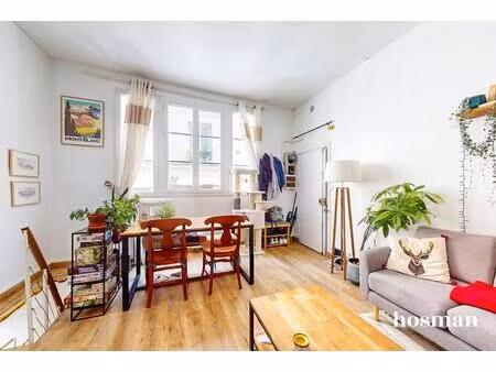 appartement 2 pièces de 45 m² - rue de la roquette  paris - 3ème étage dans un immeuble an