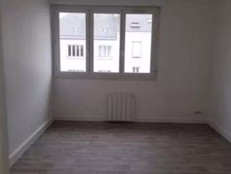 location appartement t1 à saint-nazaire (44600) : à louer t1 / 27m² saint-nazaire