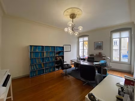 t3 - bureaux sur boulevard wilson