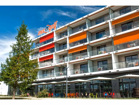 studio 30m2 - résidence avec piscine - le tasta