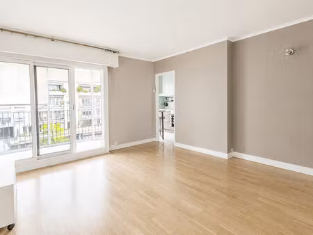 appartement chatou - 2 pièces de 51 m2 avec cave et parking