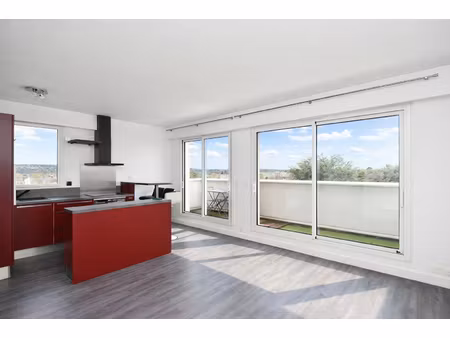 bas de chatou - résidence de standing - appartement 2 pièces 46 m² avec cave et box - 5 mn