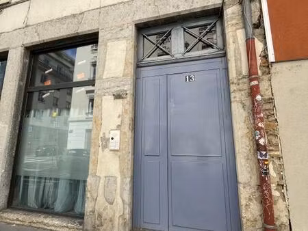 t1 rue creuzet 69007 lyon