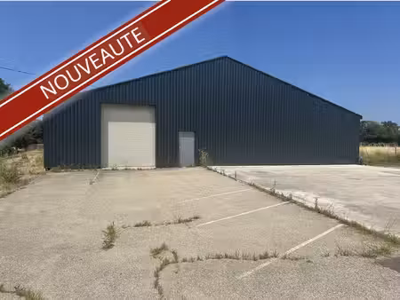 local industriel de 981m2   emplacement stratégique exceptio