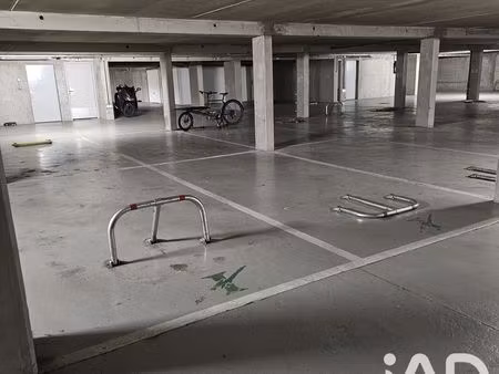 garage à paris (75019)
