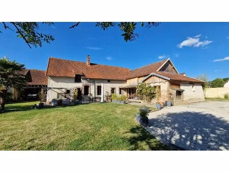 poche nogent le roi : longère de 117 m²