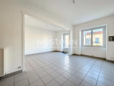 maison 2 chambres  secteur viais