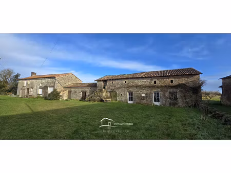 maison de campagne avec dépendances et terrain de 1 120 m2 à
