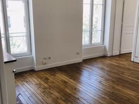 appartement à paris (75018)