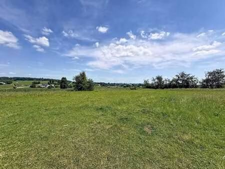 magnifique terrain à bâtir de 60a en bout de zone d'habitat