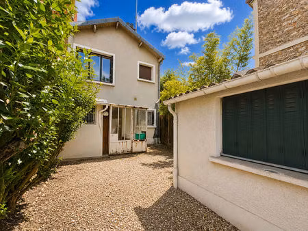 maison sèvres 4 pièces - 78 19 m2
