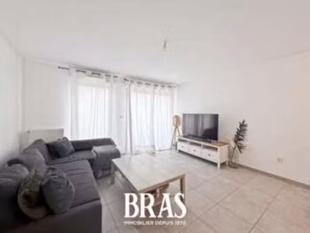 location appartement 3 pièces à couëron (44220) : à louer 3 pièces / 62m² couëron