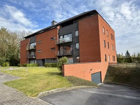 appartement à louer avec terrasse et 2 chambres   enghien (vbe39750)