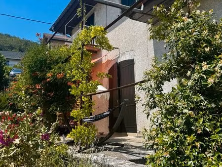 maison 4 pièces 110 m²