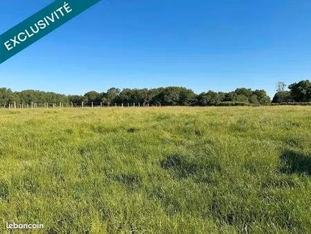 terrain 618 m² chatres