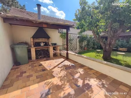 maison 6 pièces 140 m²