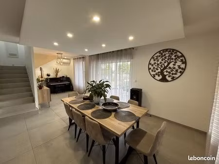 maison 4 pièces 130 m²