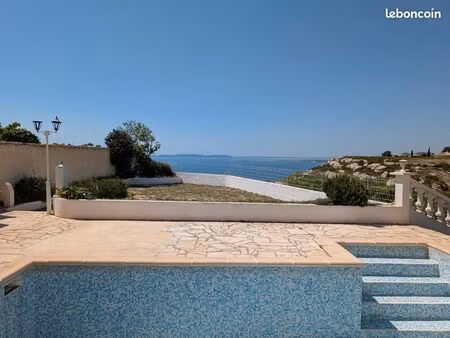 maison de plain-pied avec vue panoramique