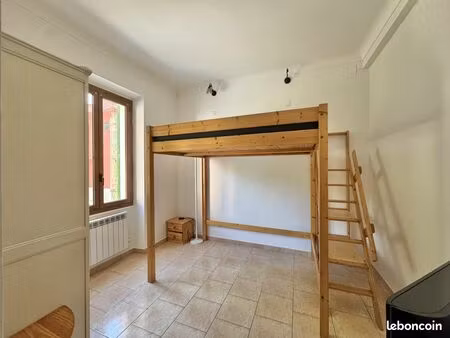 studio 1 pièce 21 m²