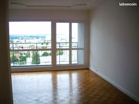 loue f4 de 92 m2 à thiais