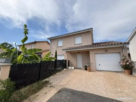 villa 4 pièces 107 m²