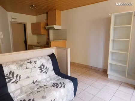 studio 1 pièce 22 m²