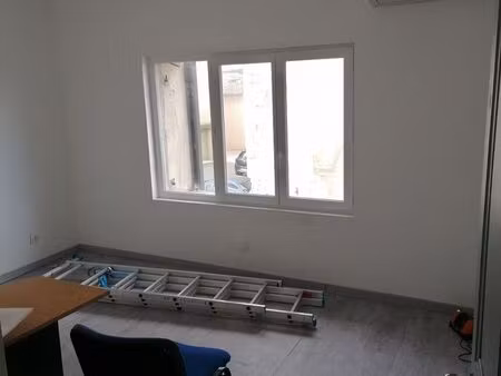 duplex t2 rénové – esprit maison de village – climatisation – dpe b
