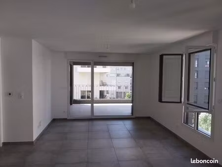 appartement t4