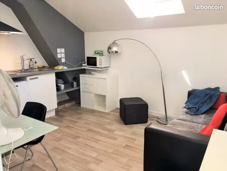 studio 1 pièce 18 m²