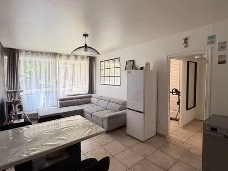 appartement t2 de 39 m² à louer – proche inspe et jaude