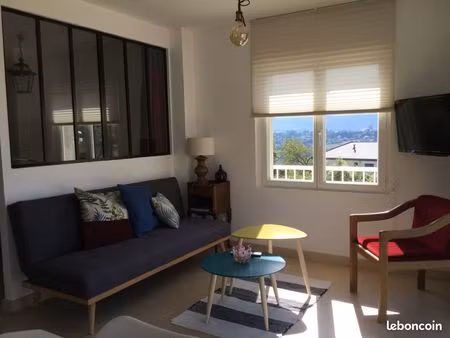 studio dans maison particulière