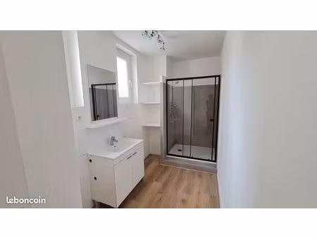 3 pieces à loué